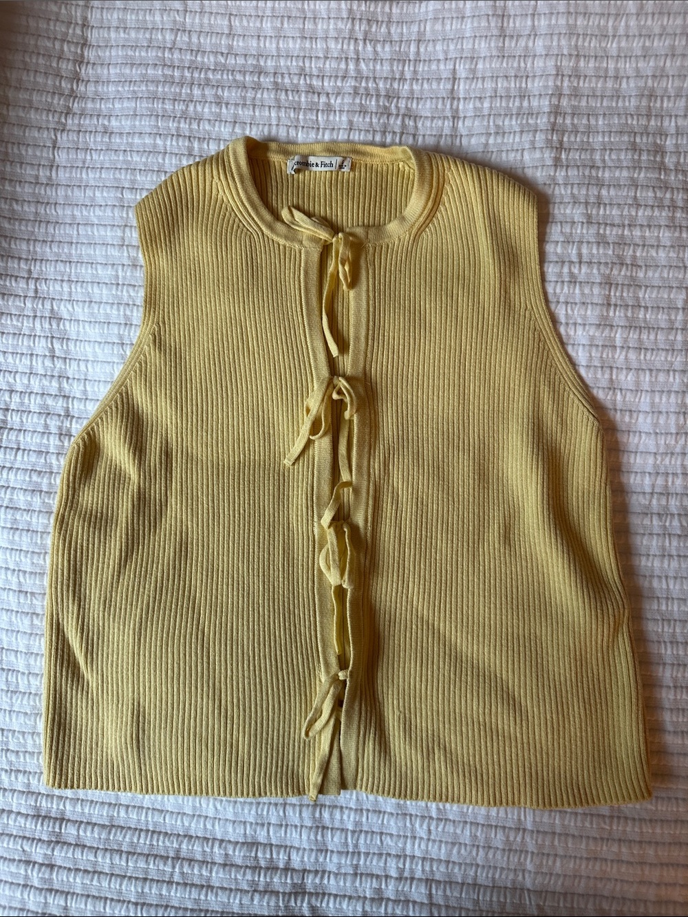 Abercrombie Collection Yellow Sleeveless Tie-Front Knit Sweater